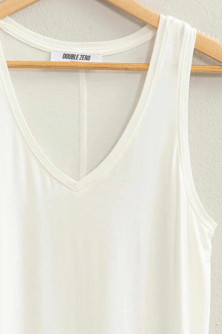 close up detail shot of the joey v neck tank in the color ivory 