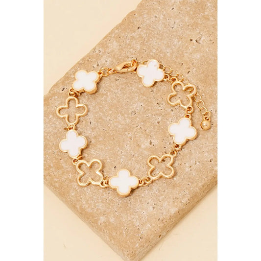 Epoxy and Metallic Clover Chain Bracelet