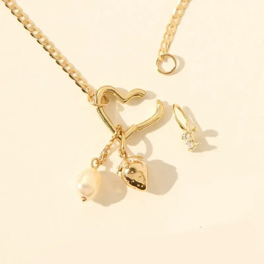 Heart Clasp Charm Necklace 18K Gold Stainless Steel