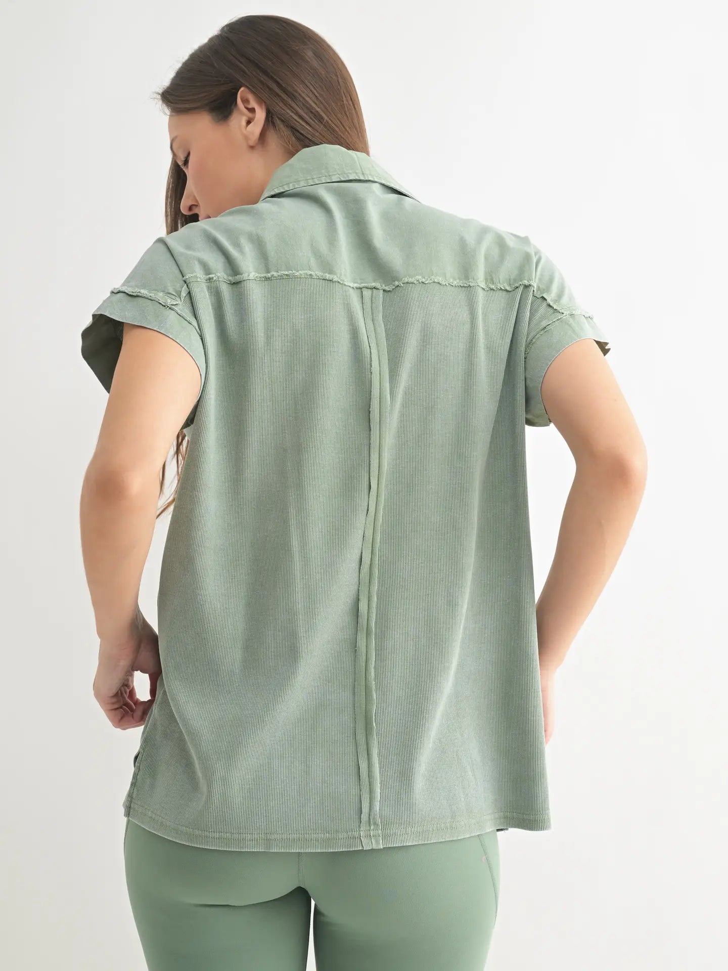 Mineral Wash Half Button Tee