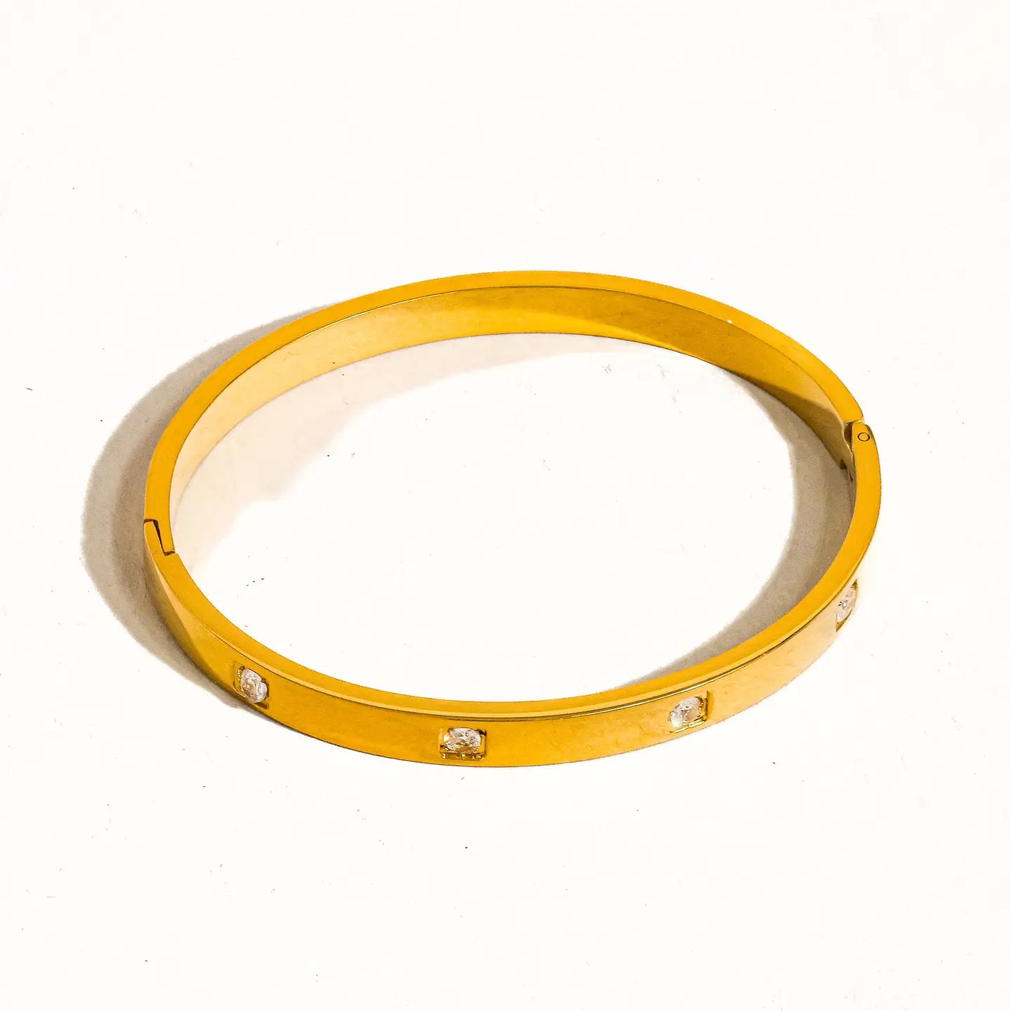Neil 18K Gold Non-Tarnish Classic Cz Bangle