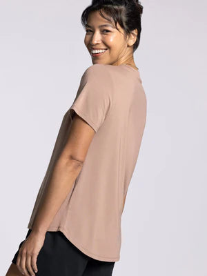 Nikkie Tee