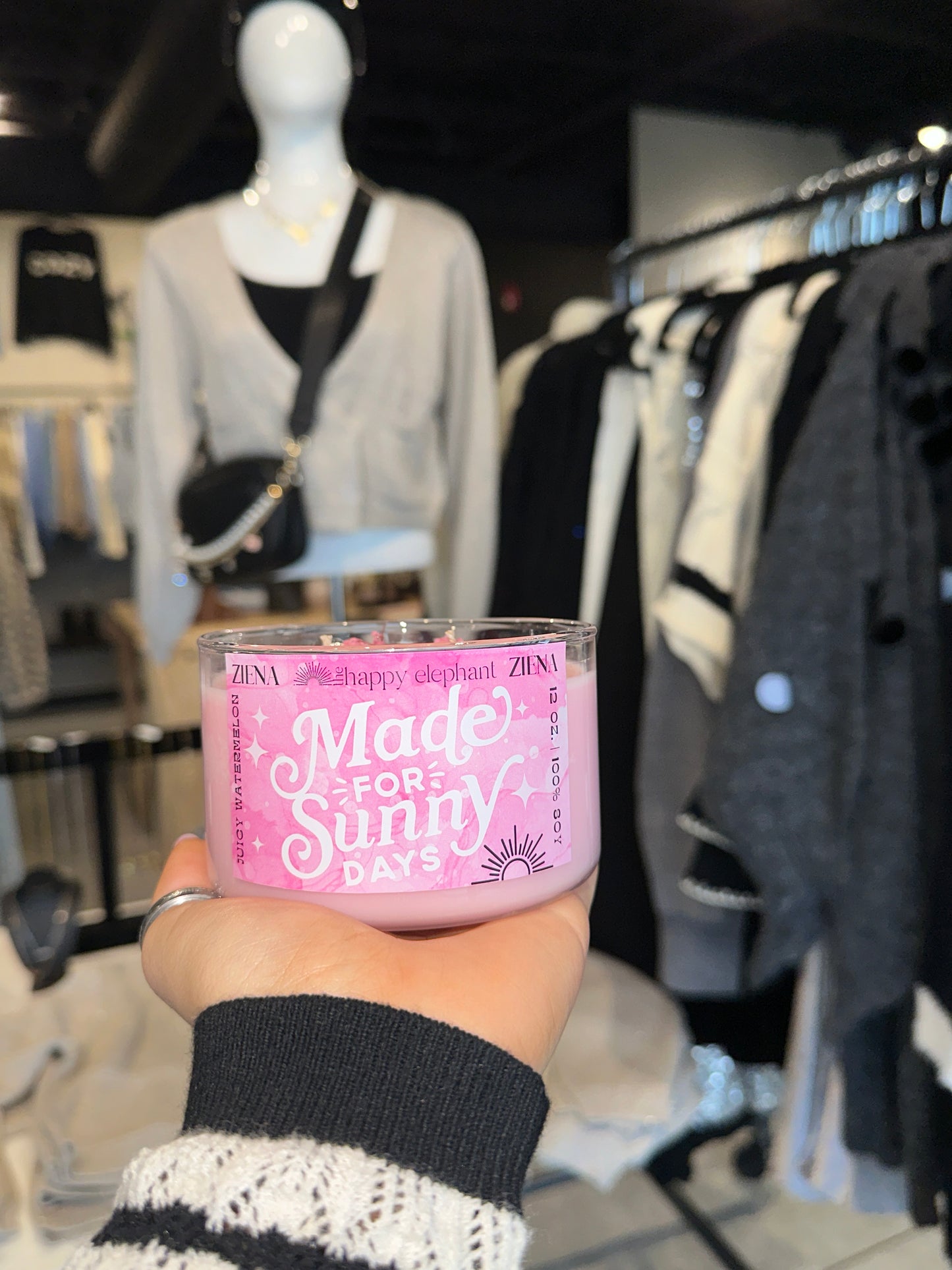 Made for Sunny Days ZIENA X Happy Elephant Candle