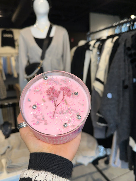 Made for Sunny Days ZIENA X Happy Elephant Candle