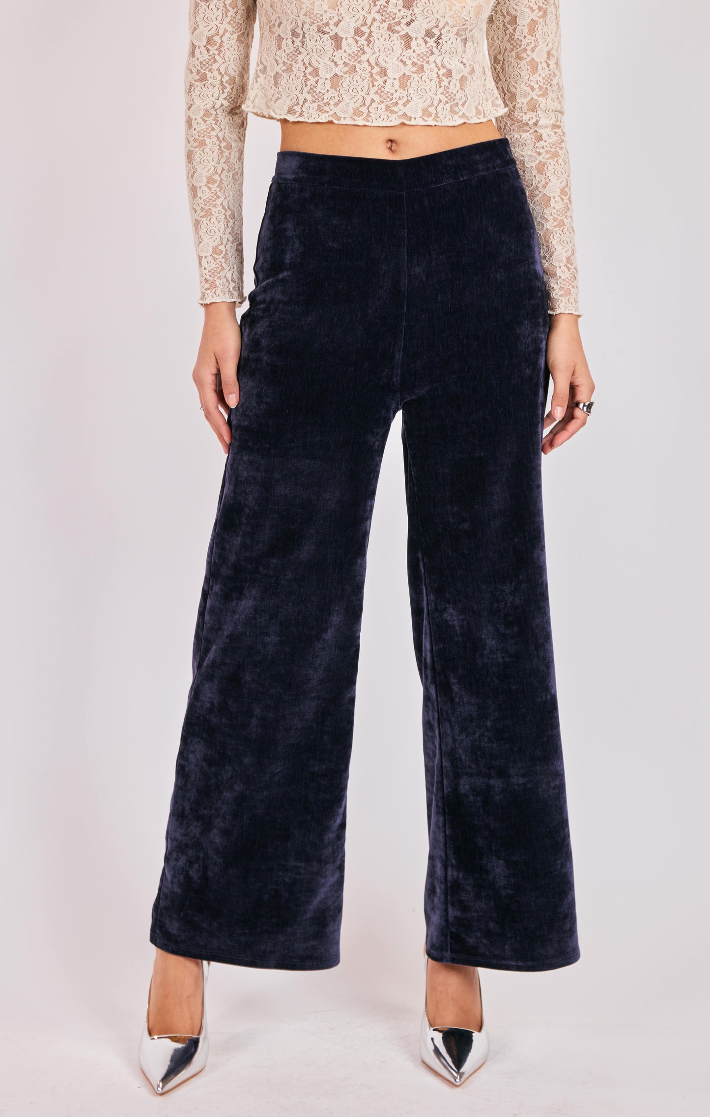 Velvet Avenue Wide Leg Pants