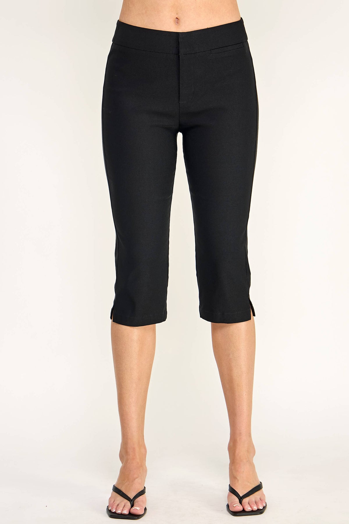 Capri Pants With Slide Slit Hem