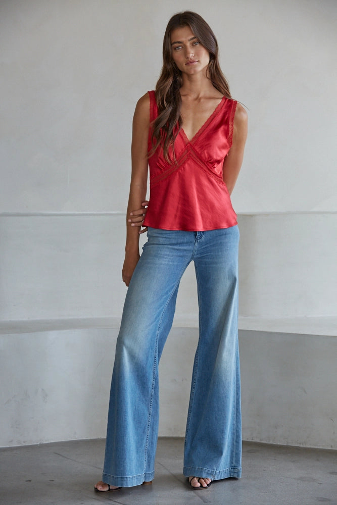 Woven Polyester Spandex Satin Sleeveless V-Neck Top