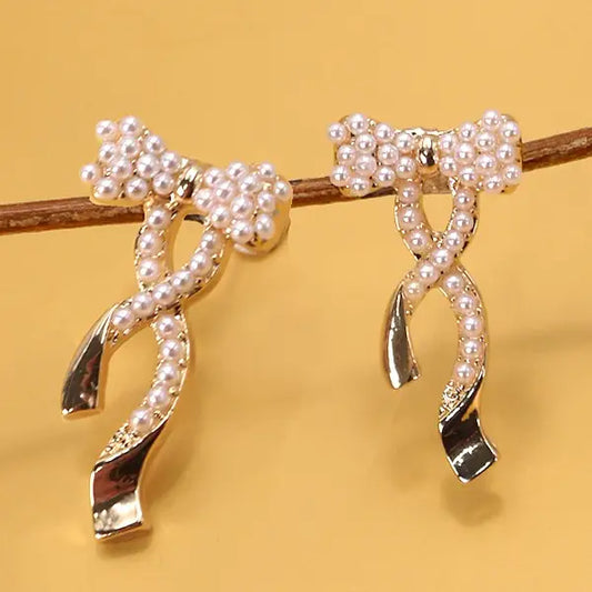 Bow Pearl Gold Mix Earring