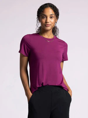 Nikkie Tee