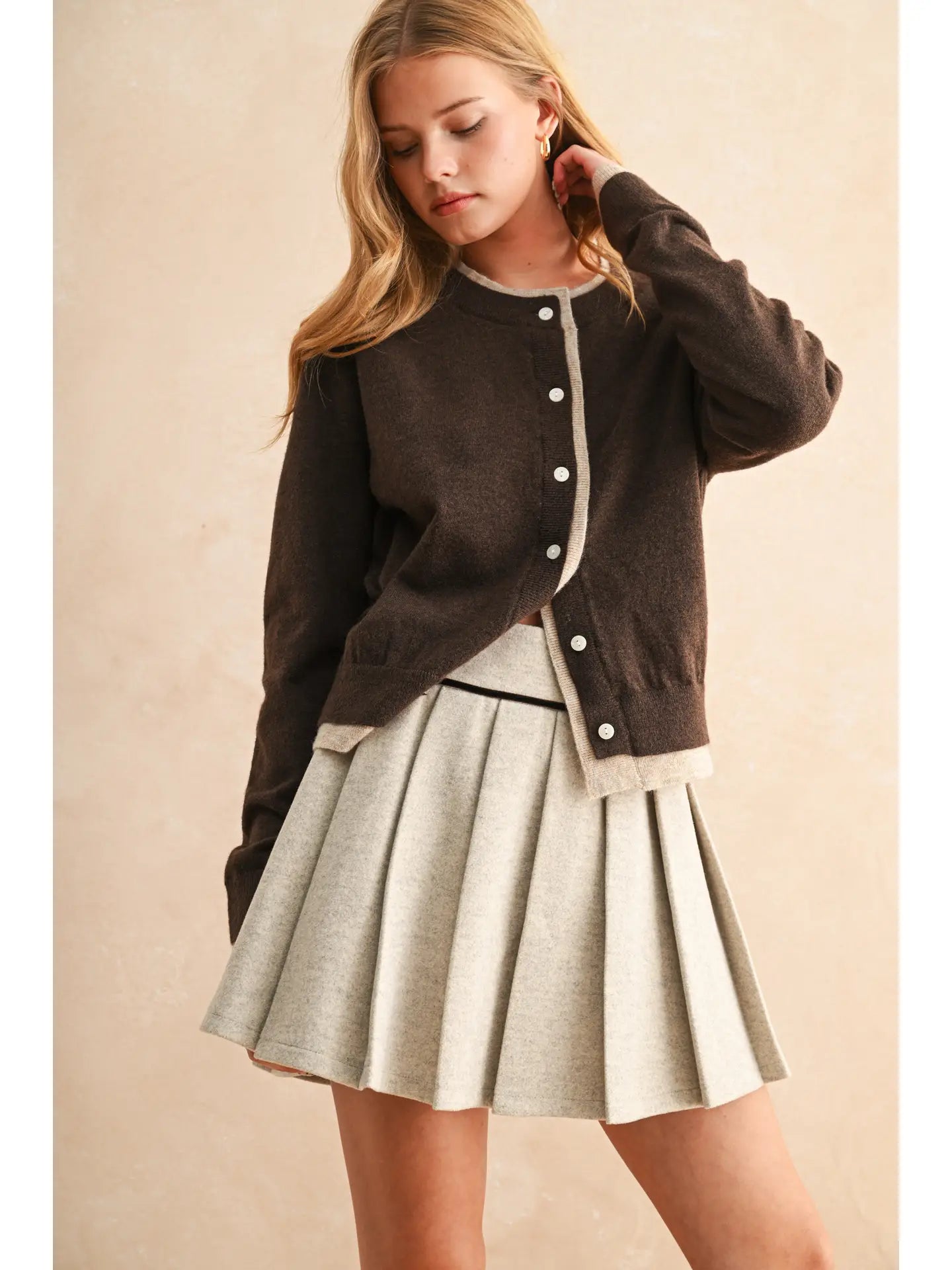 Color Contrast Button Front Cardigan