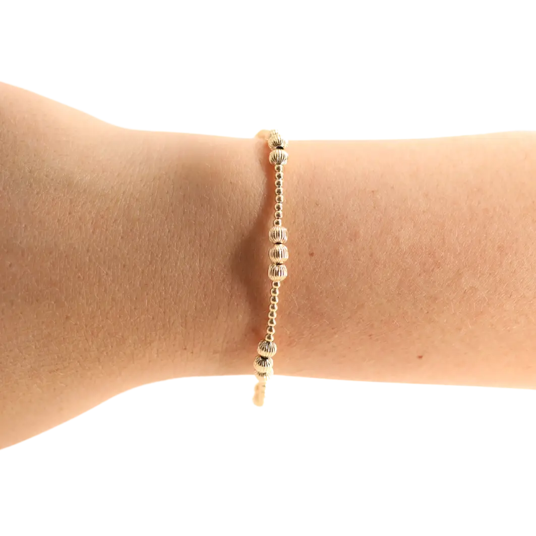 ILY Fluted Bracelet in Gold