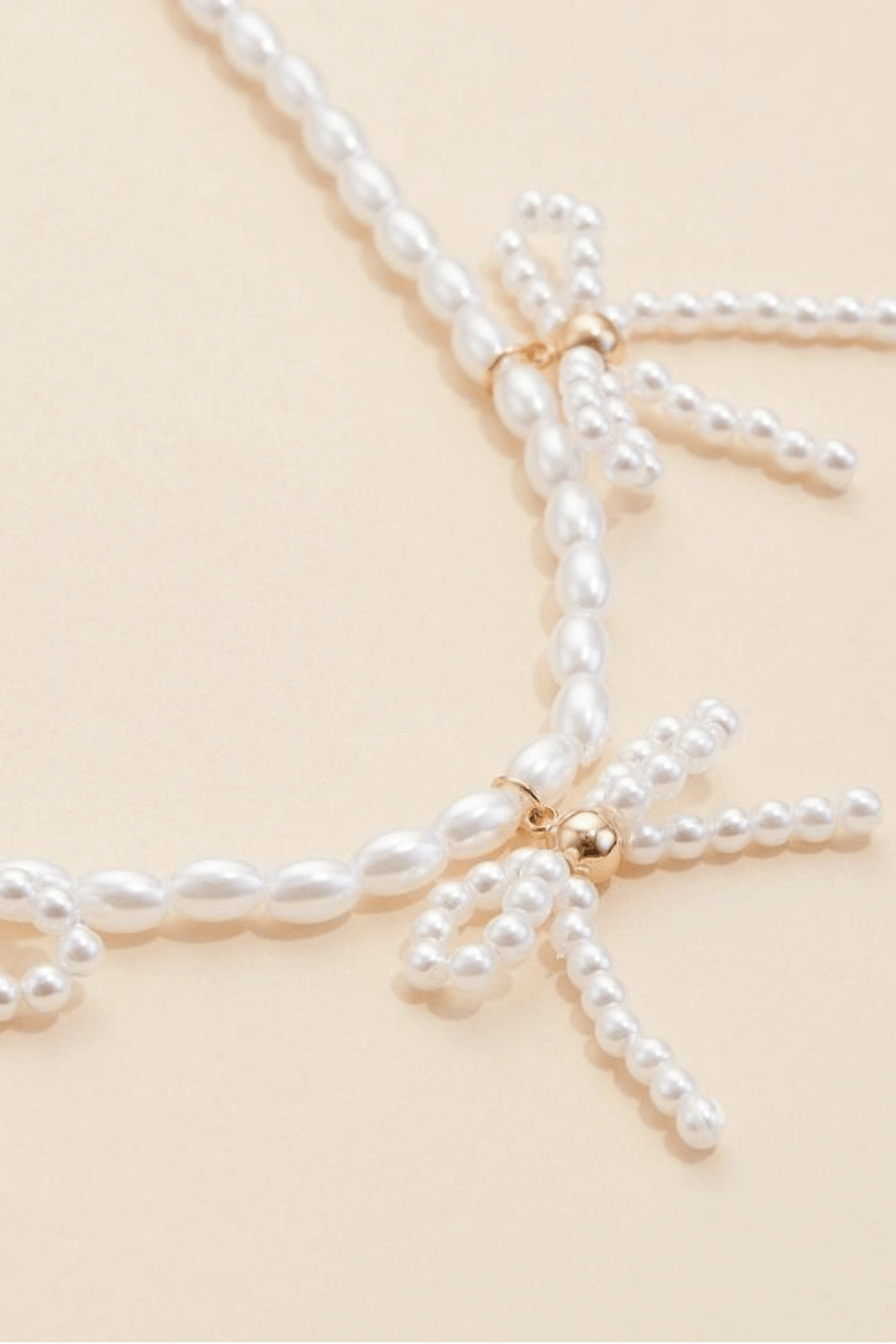 Pearl Beaded Bow Charms Necklace