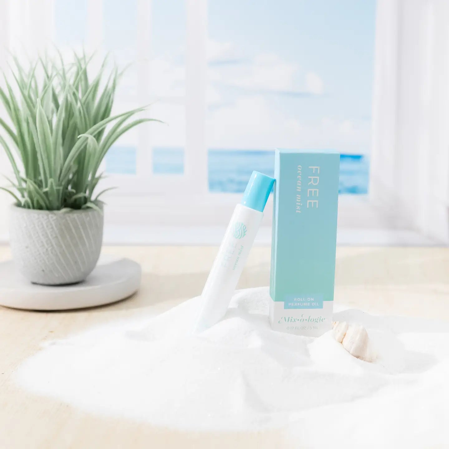Free (Ocean Mist) Rollerball Perfume Oil Roll-On