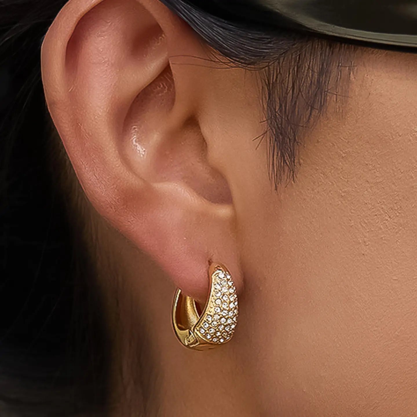 Aurven 18K Gold Non-Tarnish Crystal Teardrop Hoop Earrings