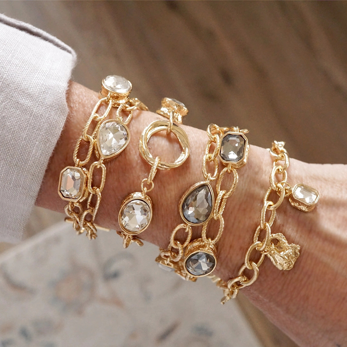 Brilliant Bond – Statement Chain Bracelets