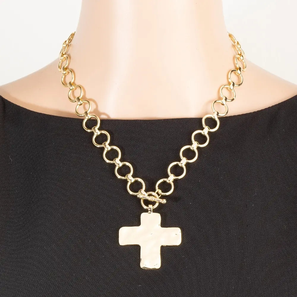 Hammered Flat Cross Pendant Toggle Chain Necklace