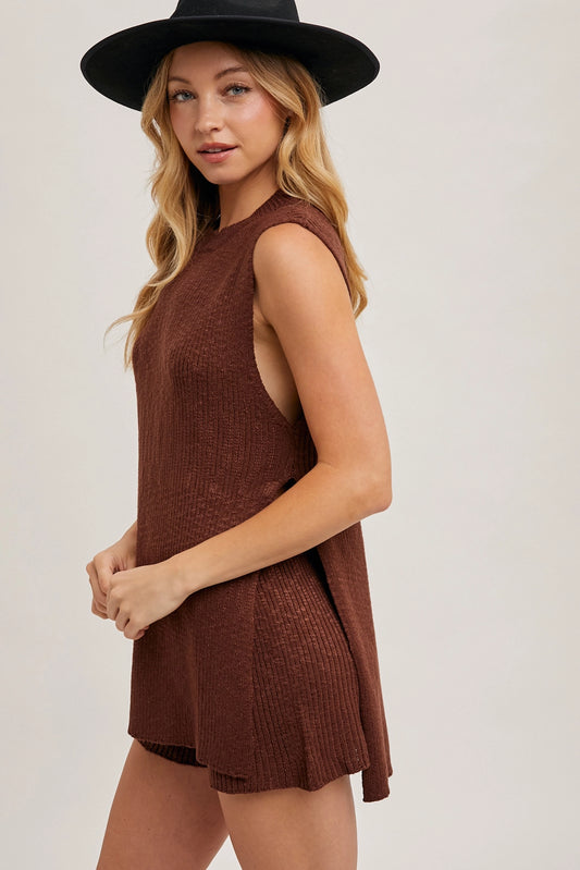 Sleeveless Side Slit & Short Knit Sweater Set