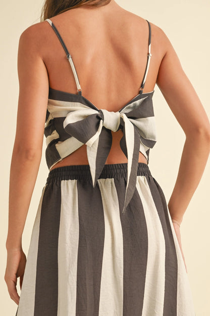 Wide Stripe Pattern Tied in Back Top