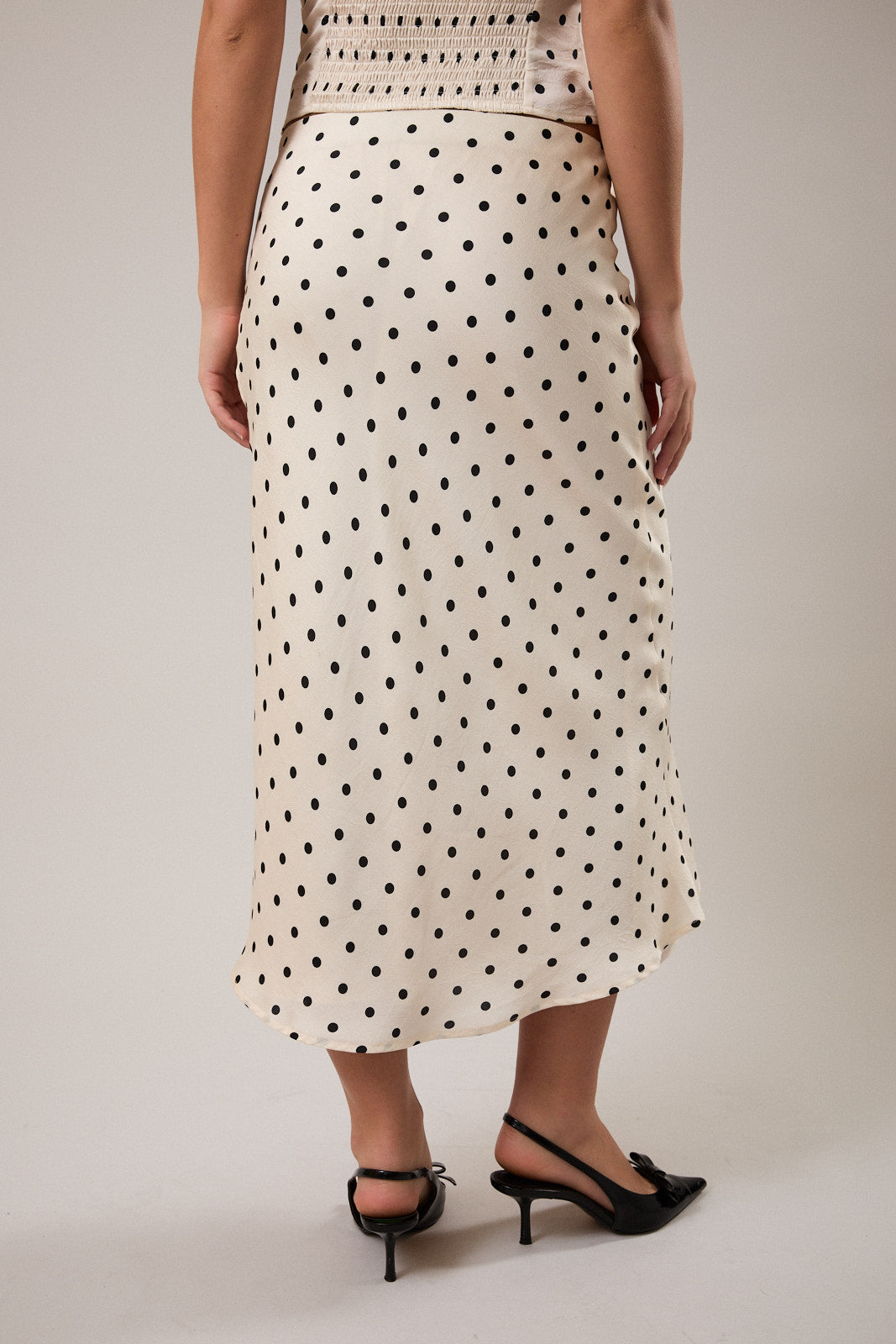Polka Dot Mid Rise Maxi Skirt