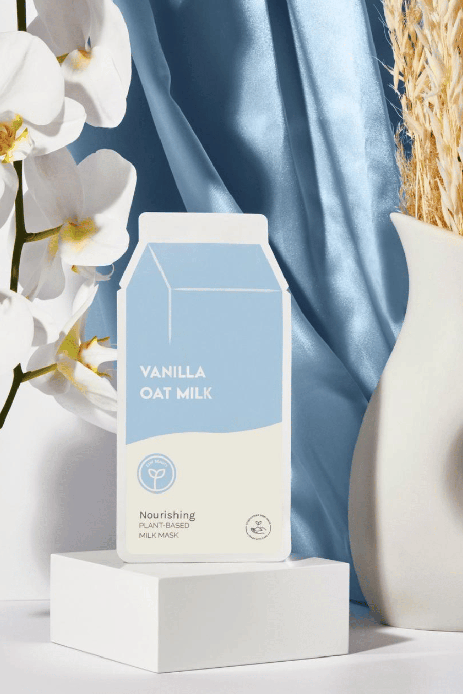 blue vanilla oat milk face mask with orchid 