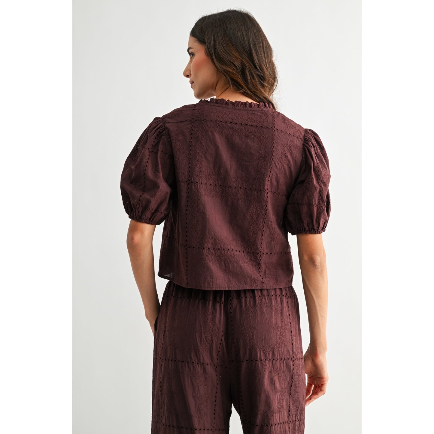 Embo Puff Sleeve Top