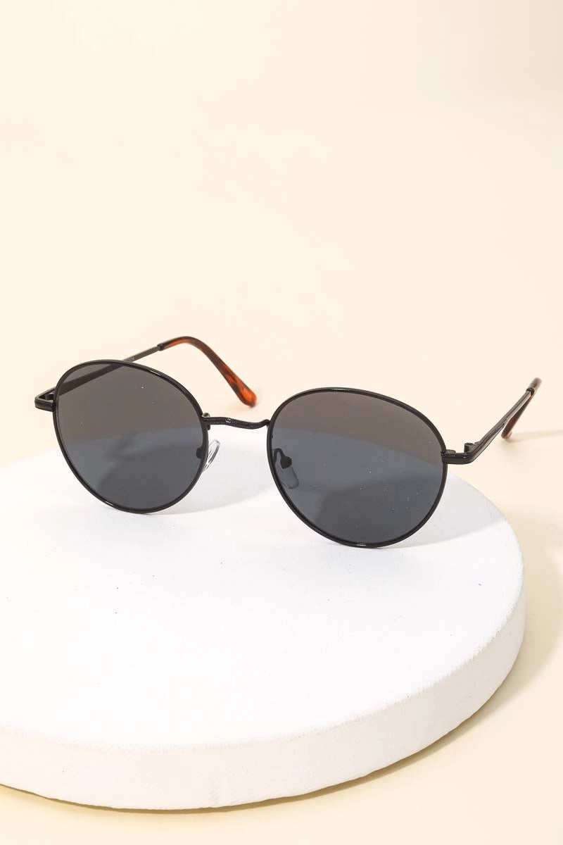 Thin Retro Fashion Sunglasses