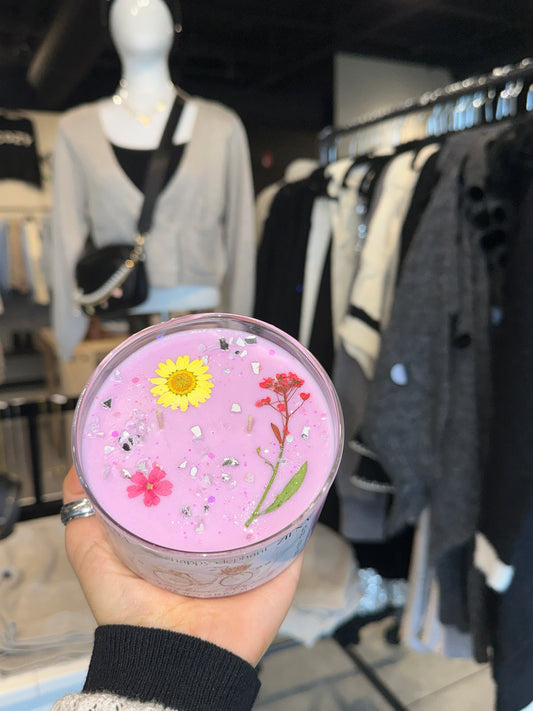 Cornelia Street ZIENA X Happy Elephant Candle