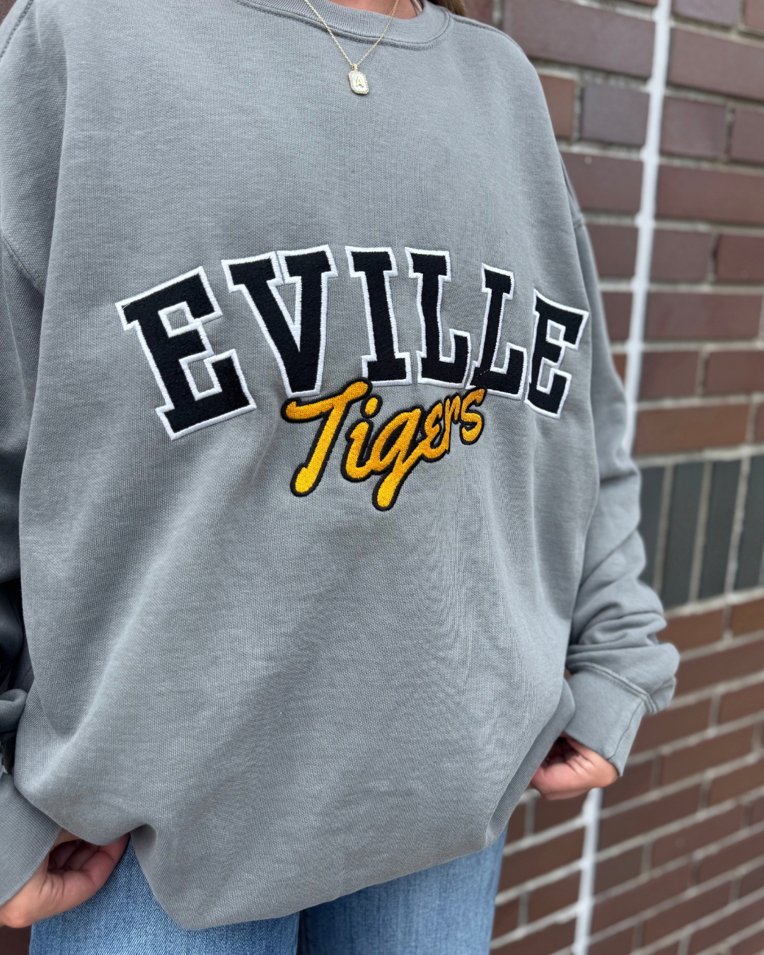 EVILLE Tigers – Custom Embroidered School Spirit