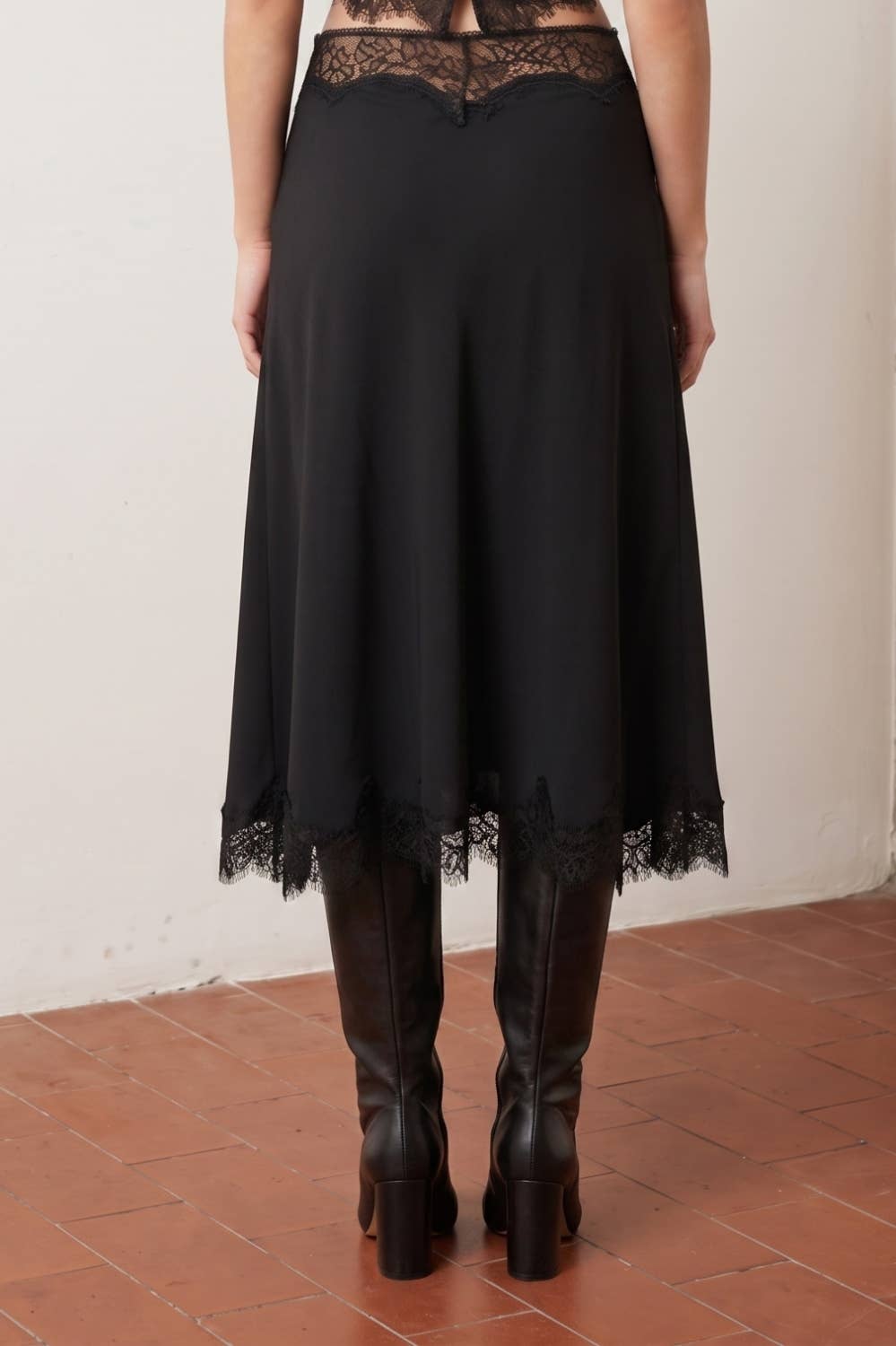Lace Hem Twill Satin Lace Skirt