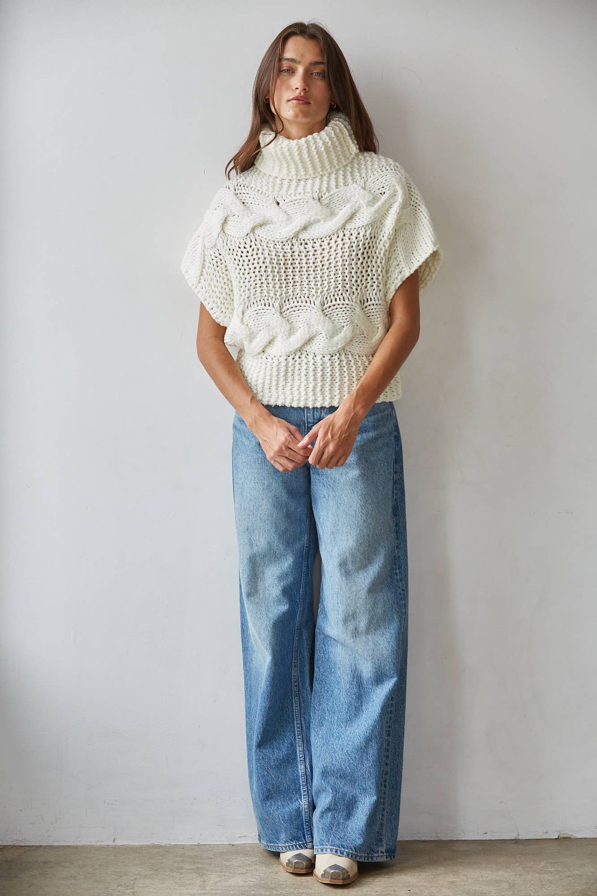 Cable Knit Turtle Neck Sleeveless Sweater Top