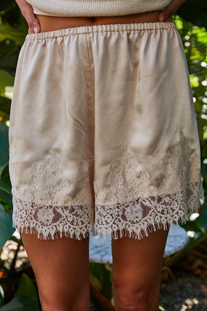 Woven Elastic Waist Shorts with Lace Detail